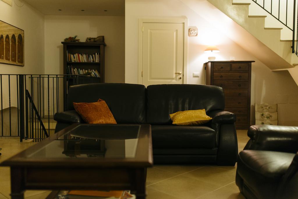 מטרה Residence Del Casalnuovo מראה חיצוני תמונה